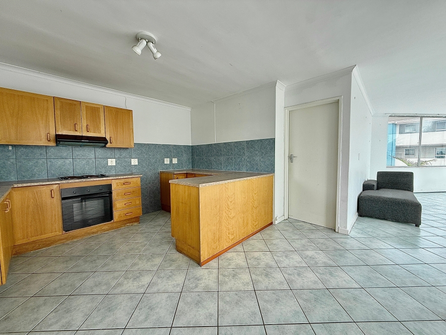 2 Bedroom Property for Sale in Beachfront Western Cape